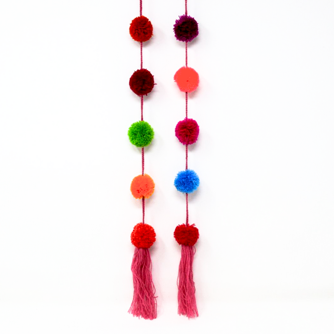 Pompones de colores para adornar