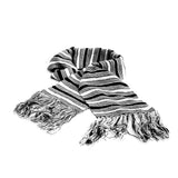 Scarf Embroidered in Loom