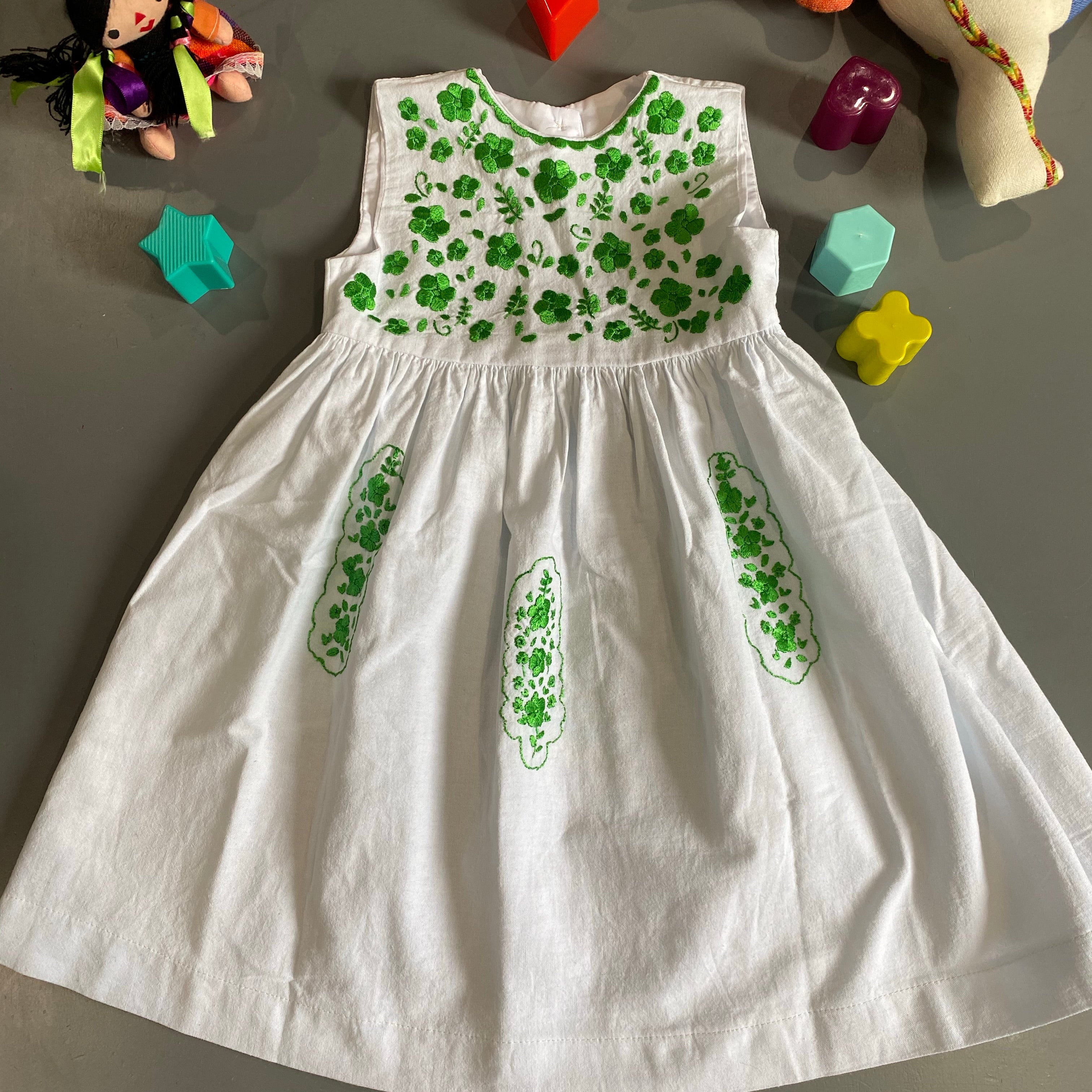 Mexican Dress Girls